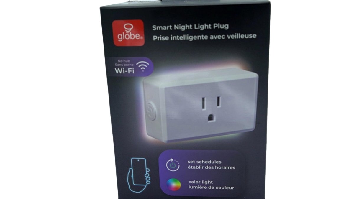 Globe Wi - Fi Smart Plug Night Light Outlet - White - Brantford Surplus