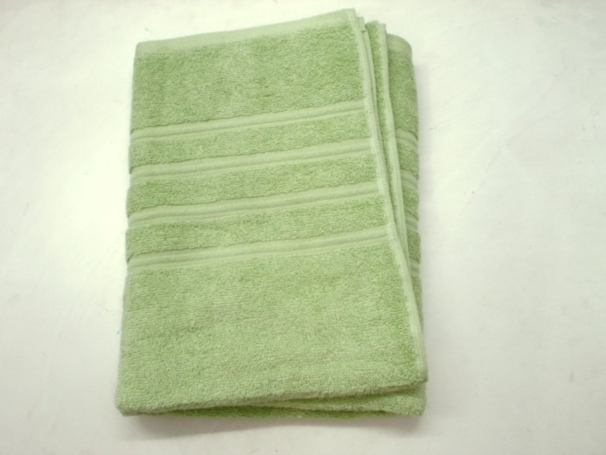 Haenkrs Sea Green Soft Absorbent Bath Towel 27"x52" - Brantford Surplus