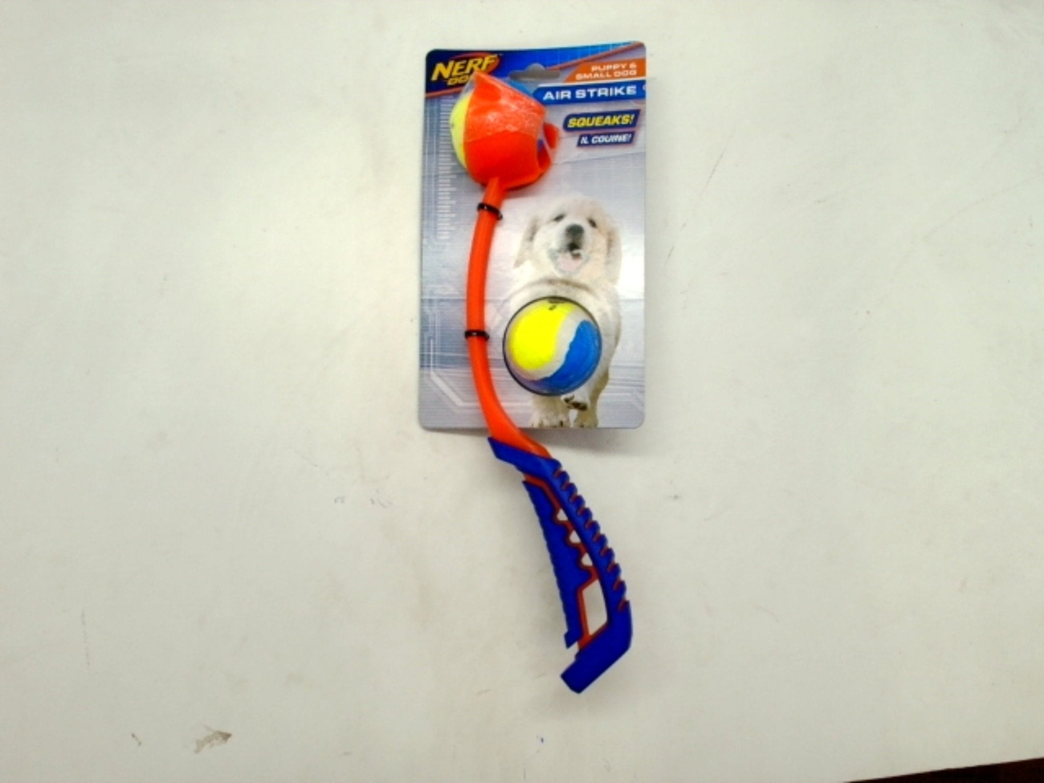 Nerf Dog Ball Thrower with Squeaky Balls - Brantford Surplus