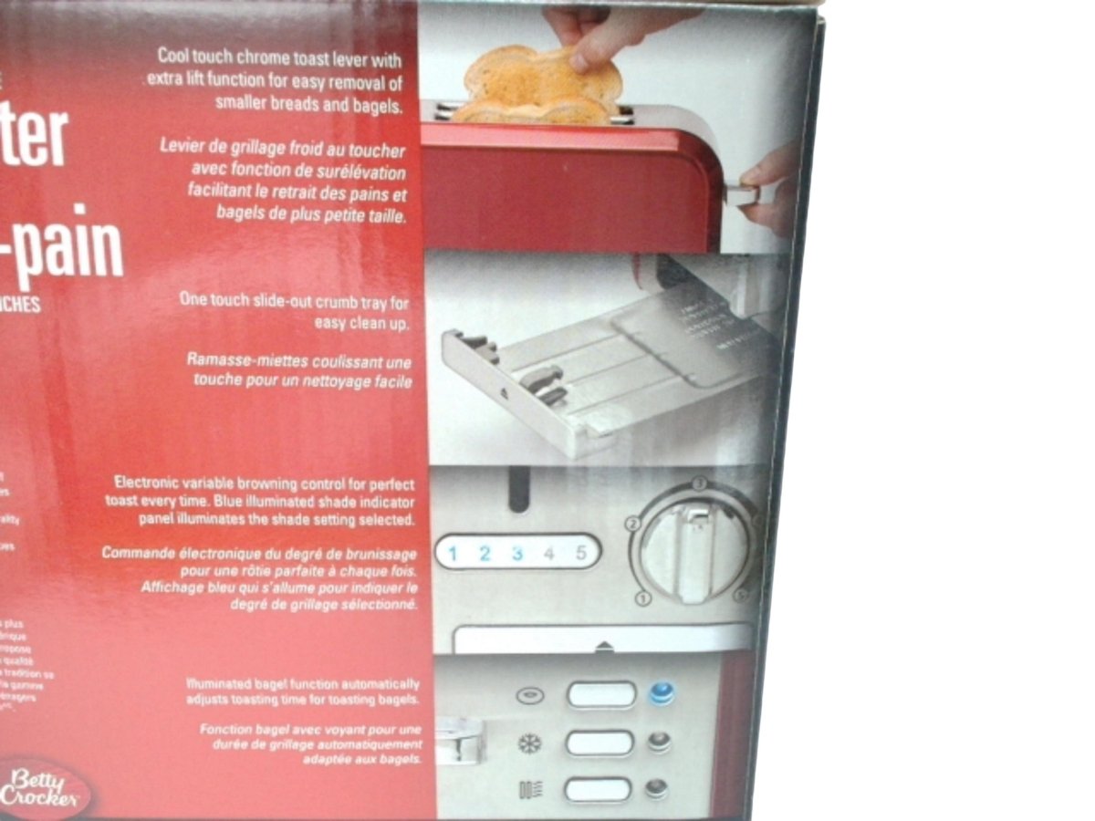 Red 2 Slice Toaster Stainless Steel - Betty Crocker - Brantford Surplus