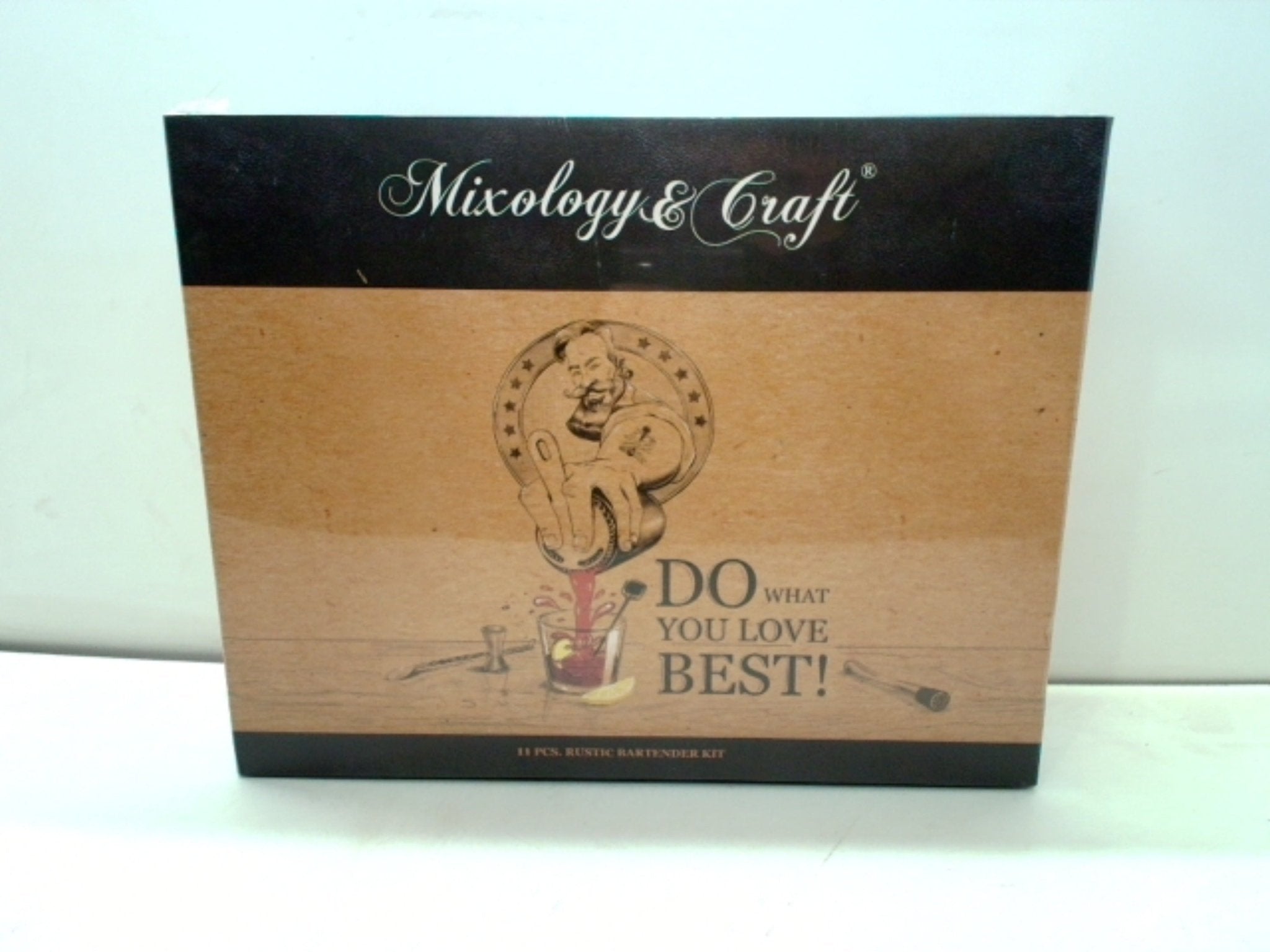 Rustic Bartender Kit - 11 - Piece Mixology Cocktail Set - Brantford Surplus