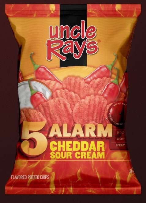 Spicy Cheddar Sour Cream Chips - Uncle Ray's 130g - Brantford Surplus