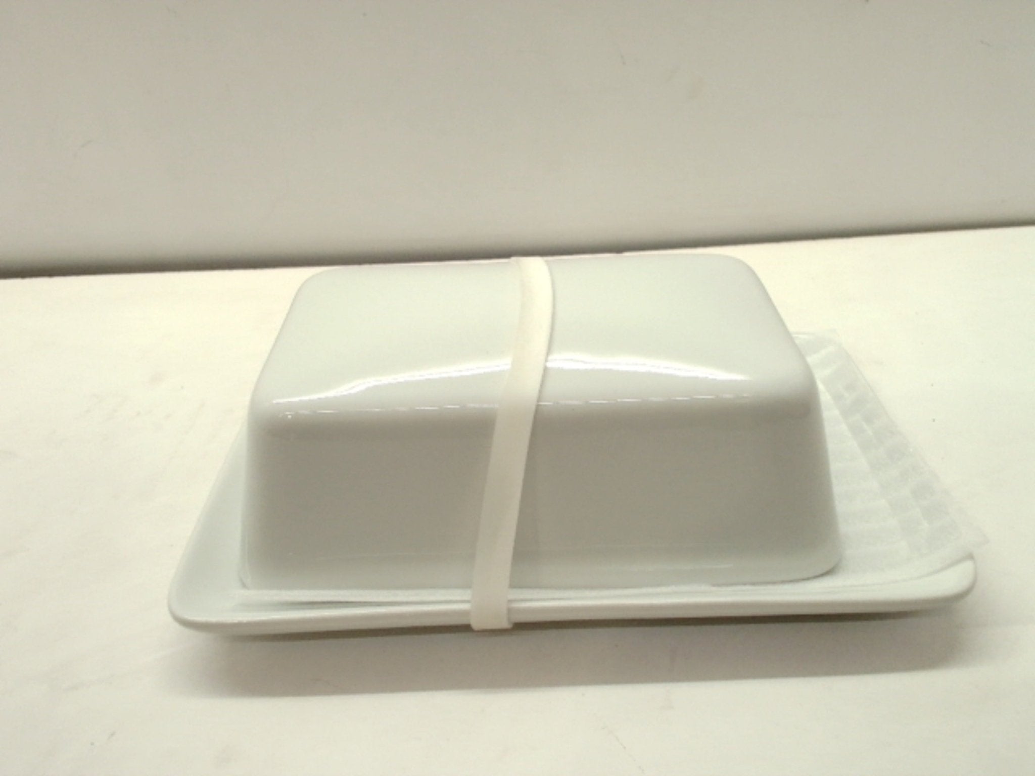 White Ceramic Butter Dish - Cheese Keeper Container - Brantford Surplus