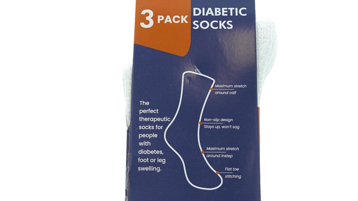 White Diabetic Socks 3 - Pack for Men Size 10 - 13 - Brantford Surplus