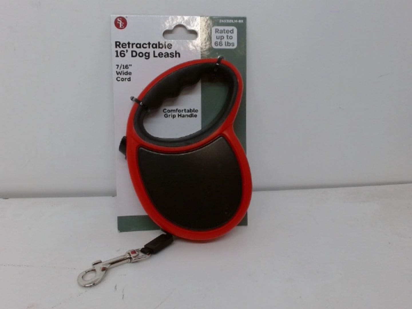 Retractable Dog Leash Red 7/16" Wide Cord 66lbs. Comfort Grip Handle - Brantford Surplus