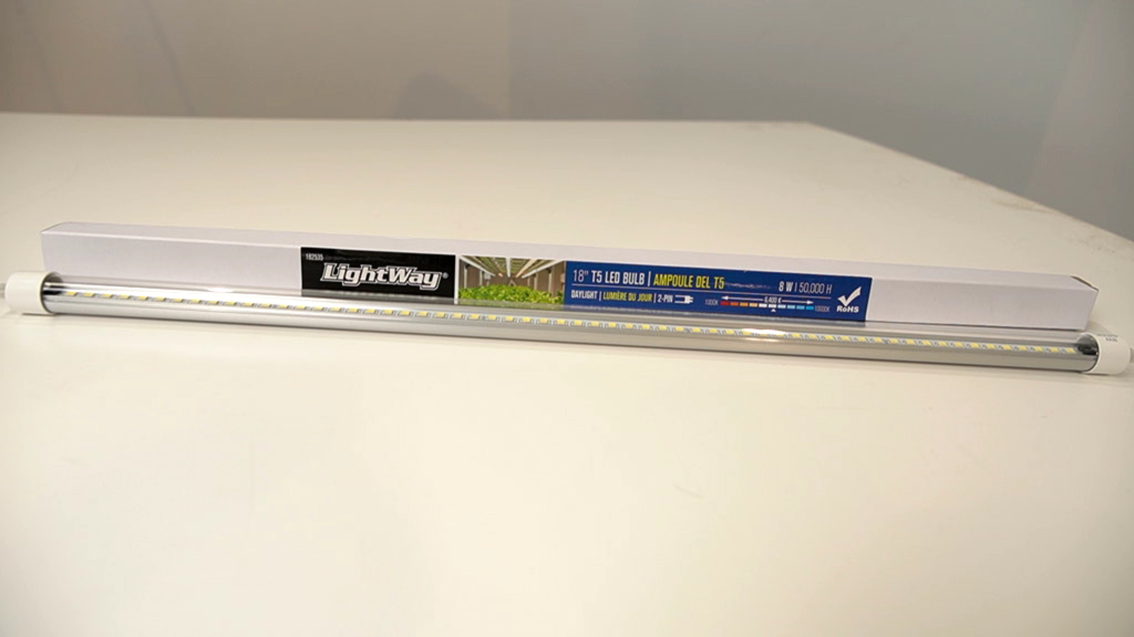 LED T5 18" 8W Daylight Bulb 6400K Lightway