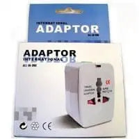 WORLDWIDE UNIVERSAL TRAVEL ADAPTER QUADSO