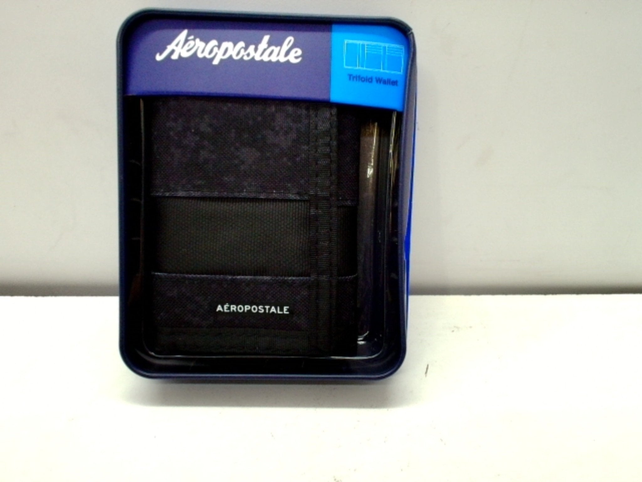 Aeropostale Men's Black Camo Trifold Wallet - Brantford Surplus