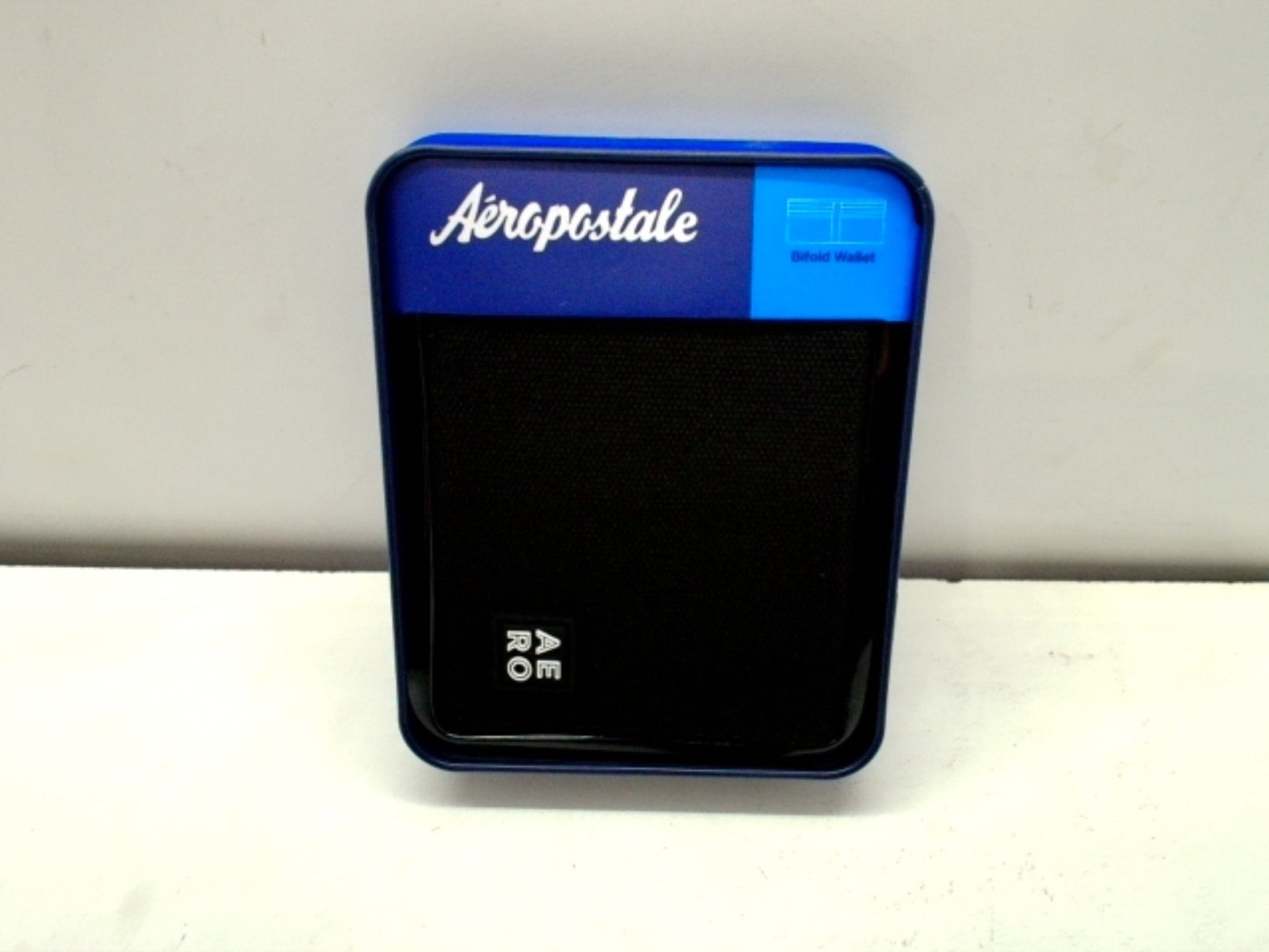 Aeropostale Men's Black Canvas Bifold Wallet - Brantford Surplus