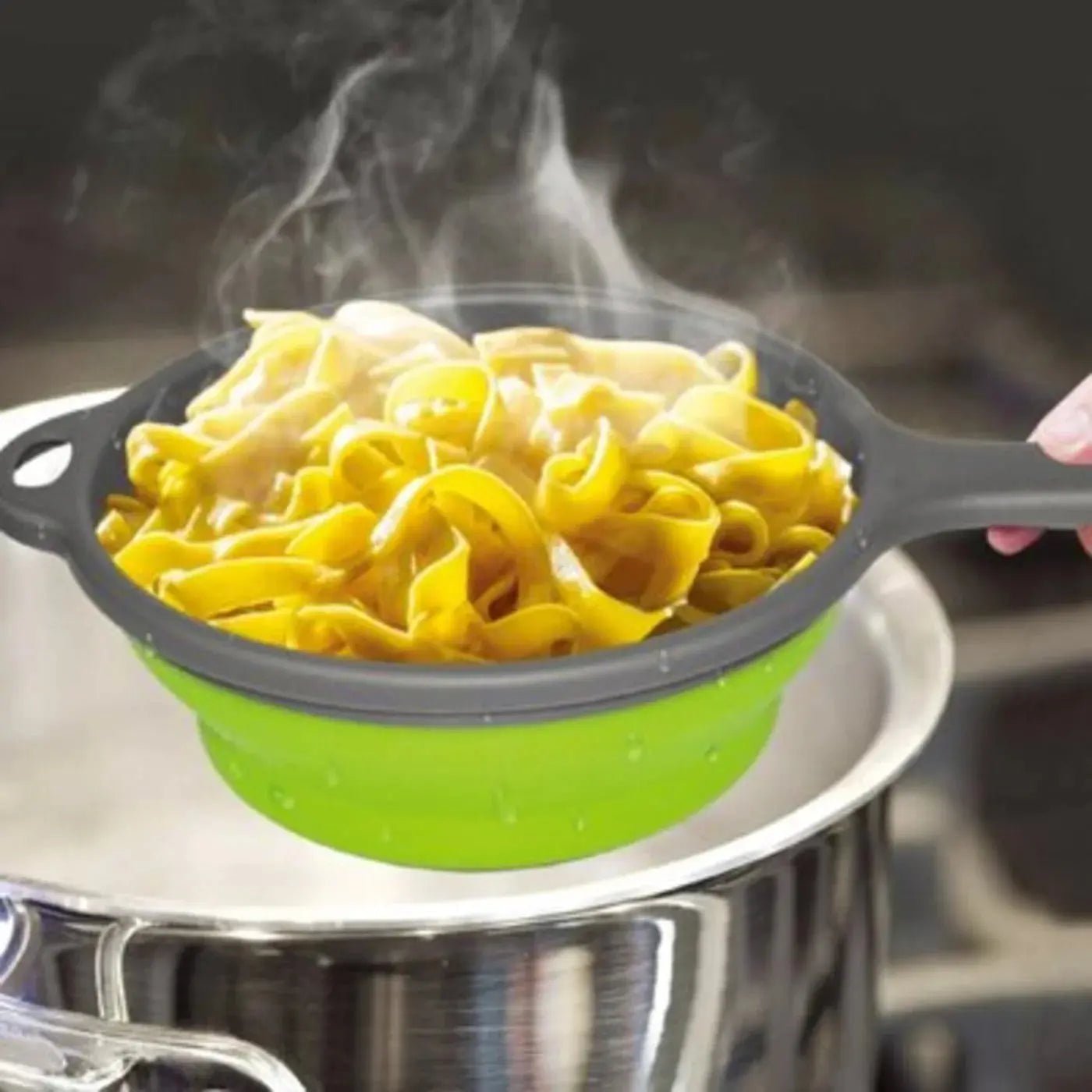 Colander Collapsible w/ Handle - Brantford Surplus