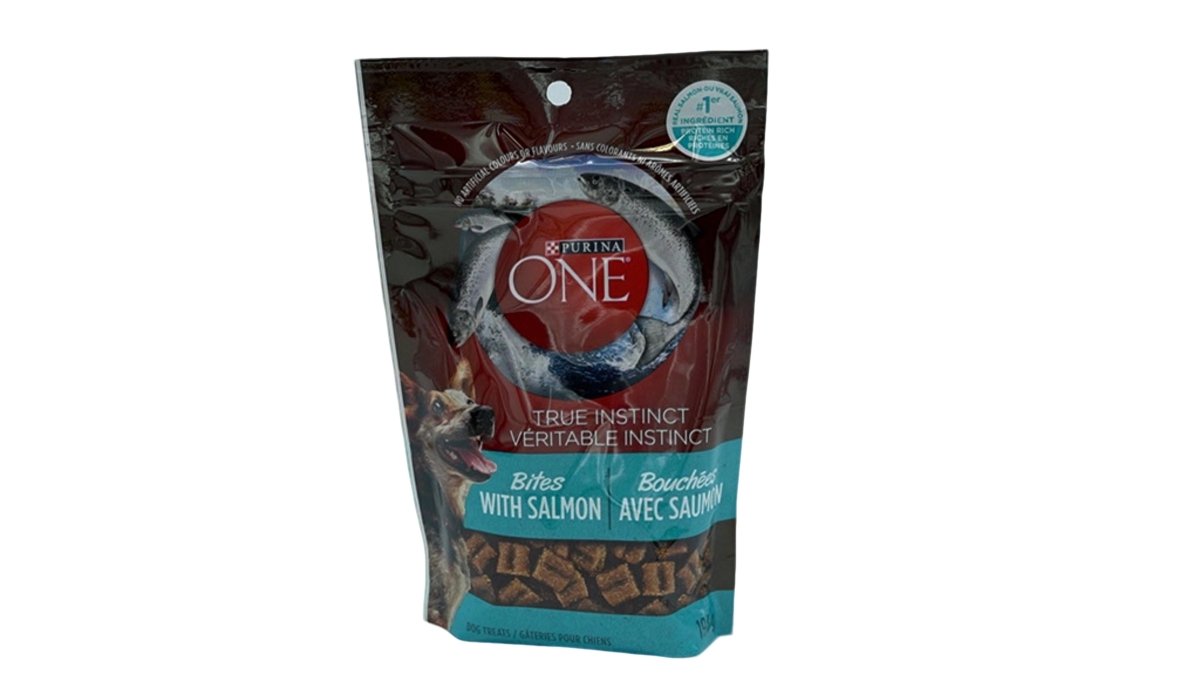Purina One Salmon Dog Treats Bites 198g - Brantford Surplus