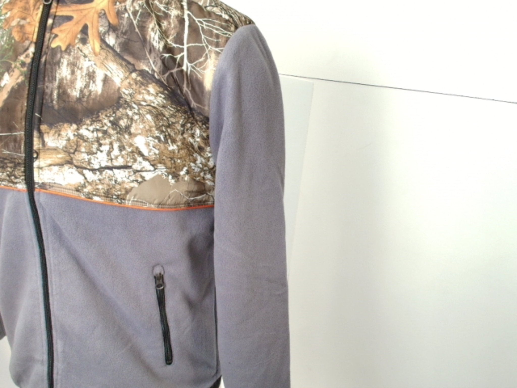 Realtree Camo Polar Fleece Zipped Jacket - Assorted Sizes - Brantford Surplus