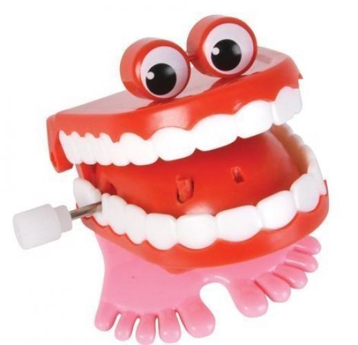 Wind Up Chattering Teeth Toy - Funny Moving Gag Gift - Brantford Surplus