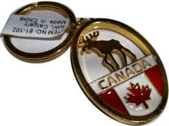 CANADA GOLD OVAL KEYCHAIN W/MOOSE - Brantford Surplus