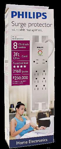 Power bar with 8 outlets - 3 foot cord - 2160 joules Philips - Brantford Surplus