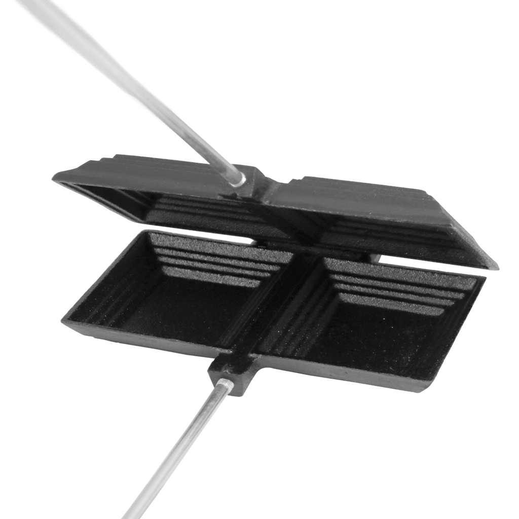 Camp Cooker cast iron - double - Brantford Surplus