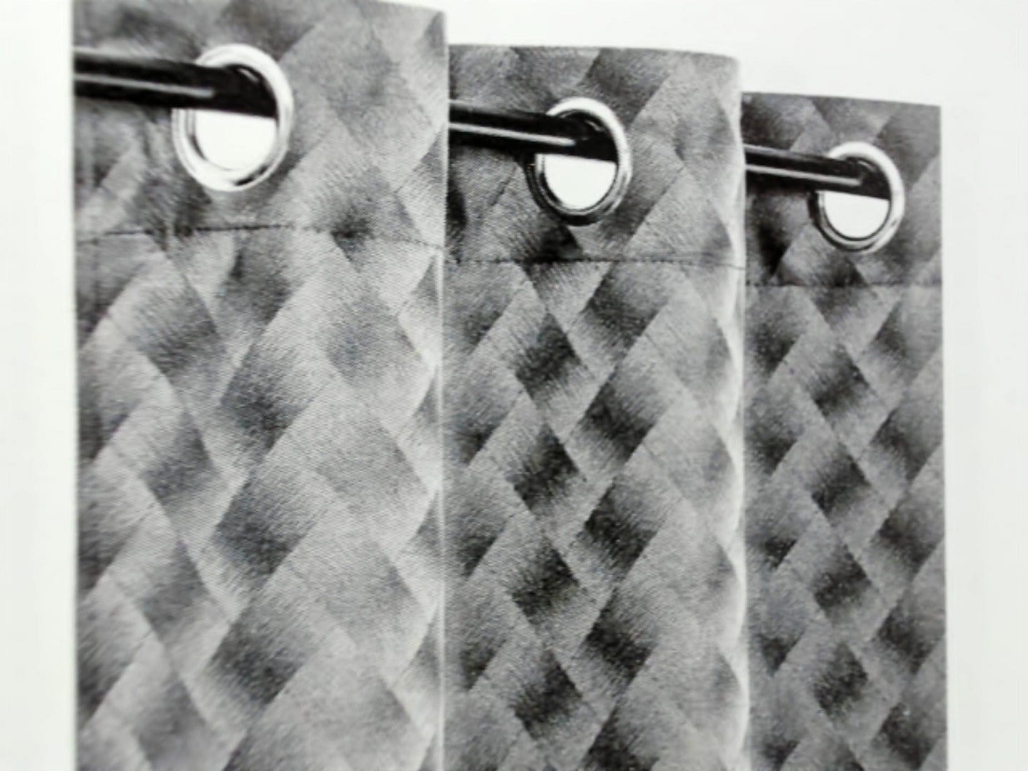 Jacquard grey curtain with metal grommets - brayden 54x84 inch 1.37x2.13m - Brantford Surplus